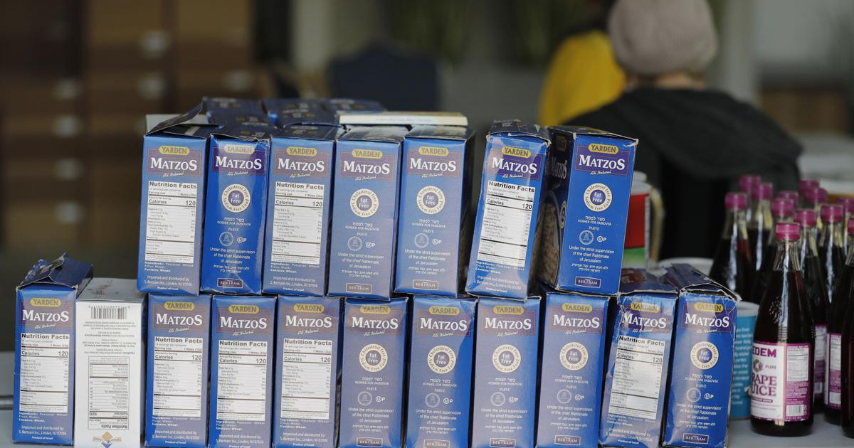 Passover commemorates national Jewish identity, recounts Exodus from Egypt