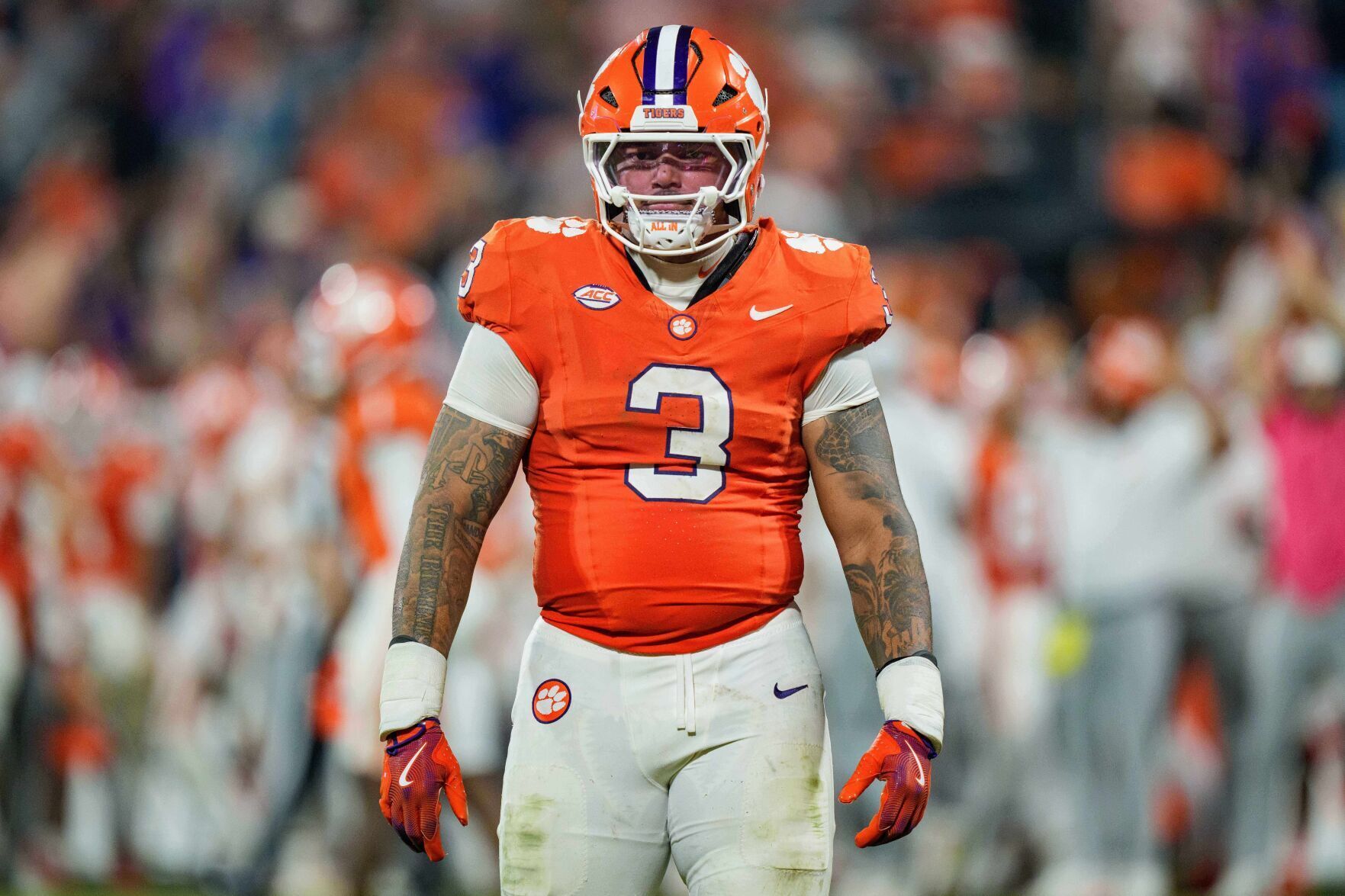 Clemson edge rusher T.J. Parker declares for 2026 NFL draft