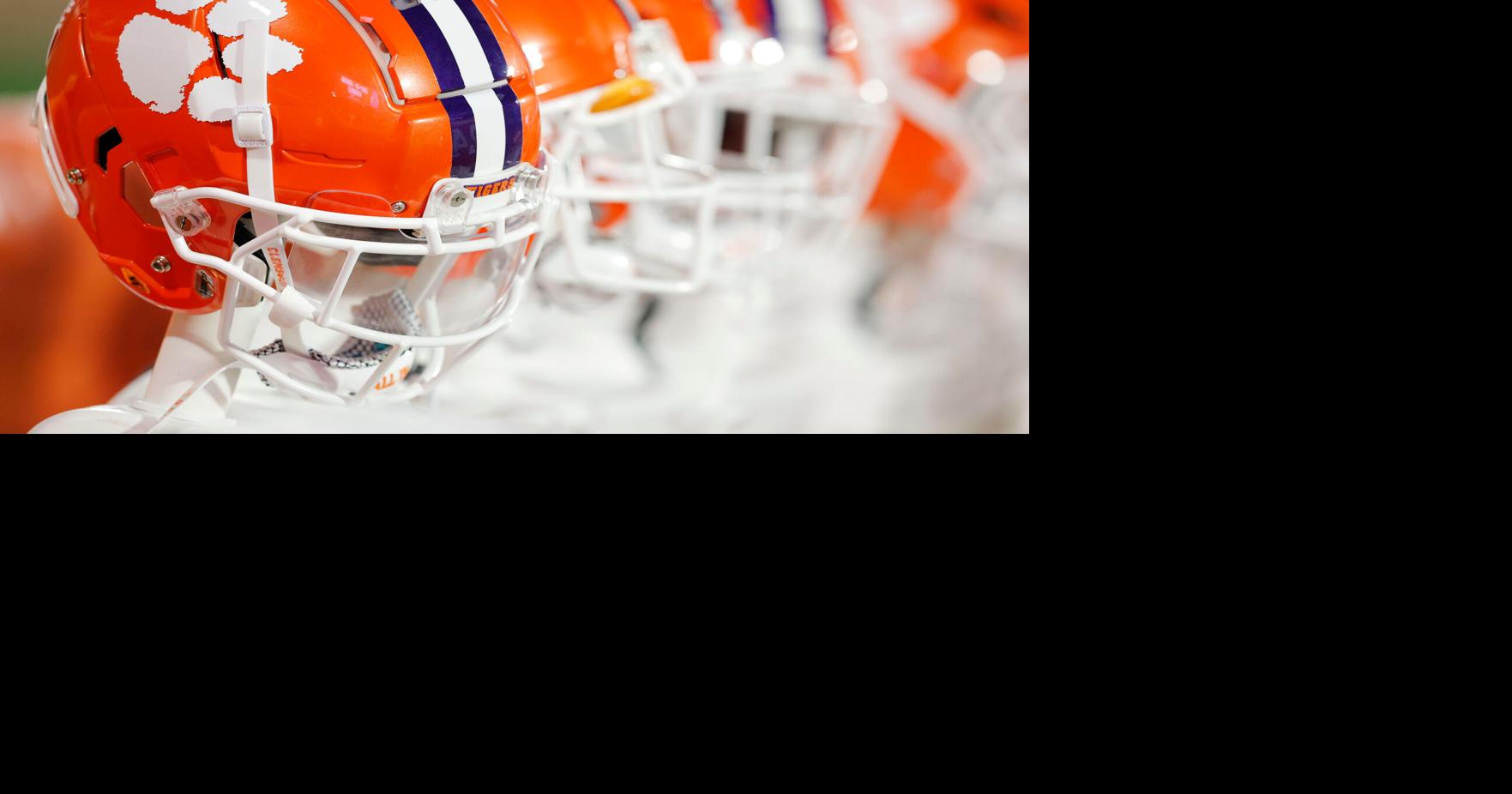 Clemson adds first 2027 defensive end commitment