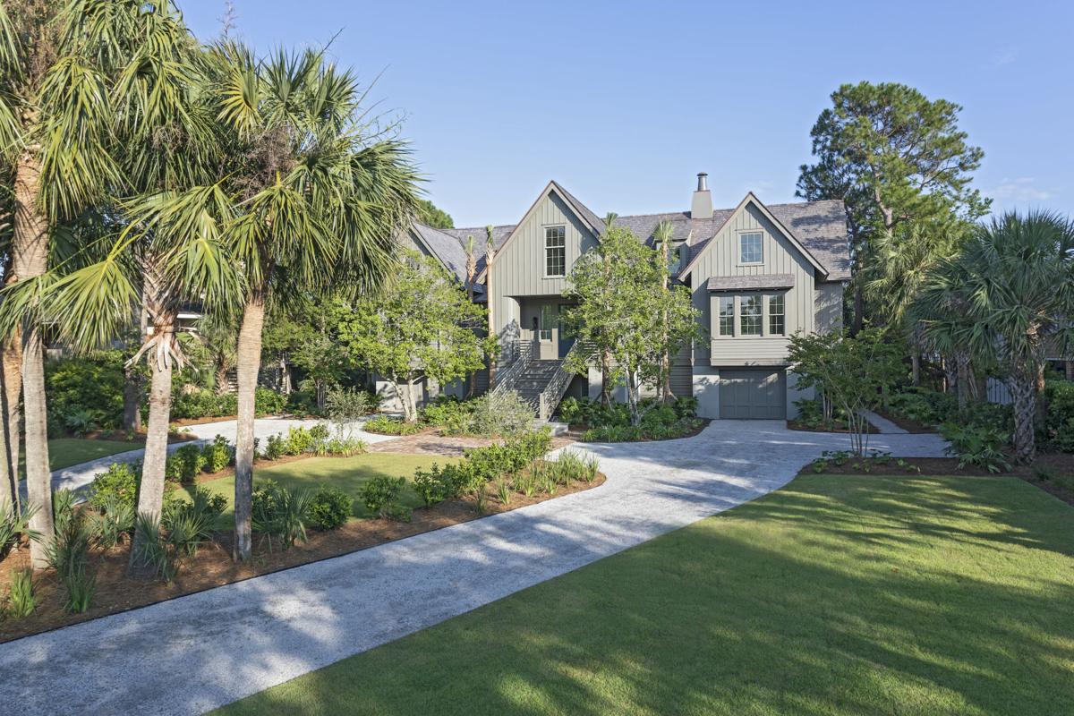 The Island Life Sea And Barrier Island Beckon Buyers Business Postandcourier Com