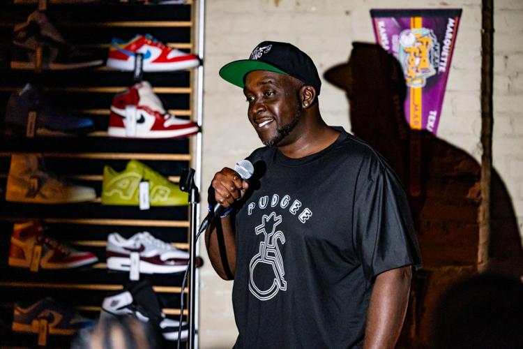 What is Don't Tell Comedy in Columbia SC?