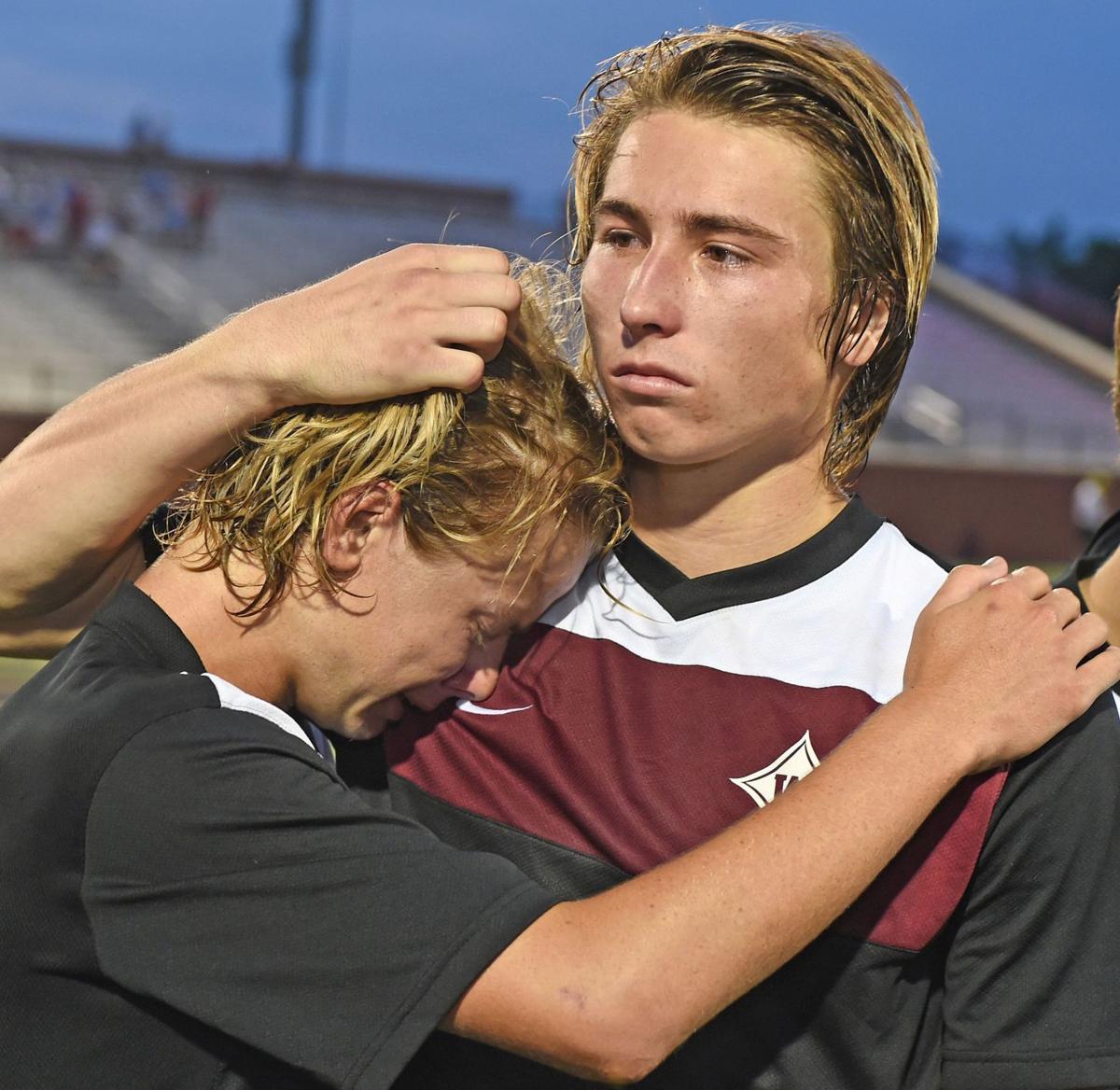 Wando boys fall in state soccer title game