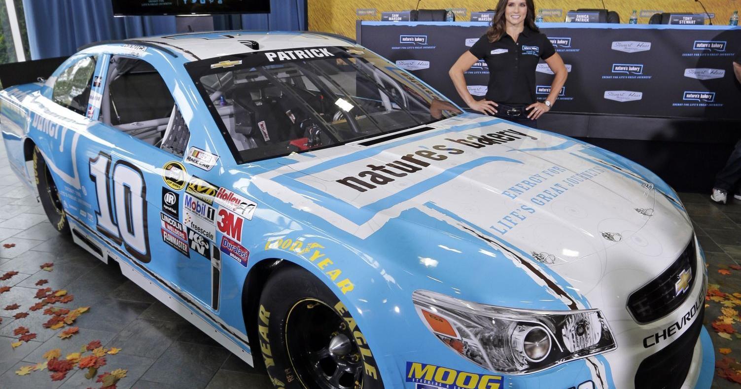 Ex-NASCAR racer Danica Patrick driven to make a Charleston-area pitstop - Vimarsana News