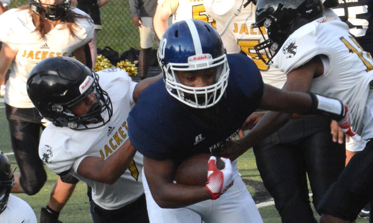 AA-NA-PKMSFootball04.jpg