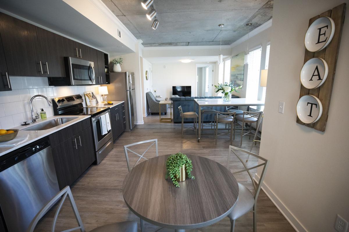 Charleston's new luxury student apartment building, Hoffler Place