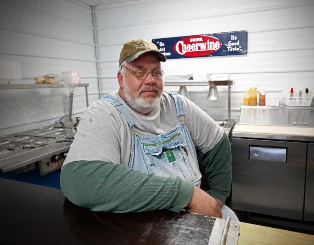 Taste of the Town Rikard's Roadside Barbecue shows off pitmaster's