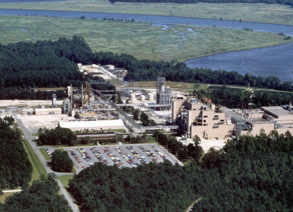 SC polyester fiber plant to cut about 240 jobs under partial shutdown