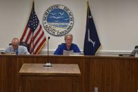 Surfside Beach administrator Dennis Pieper announces resignation