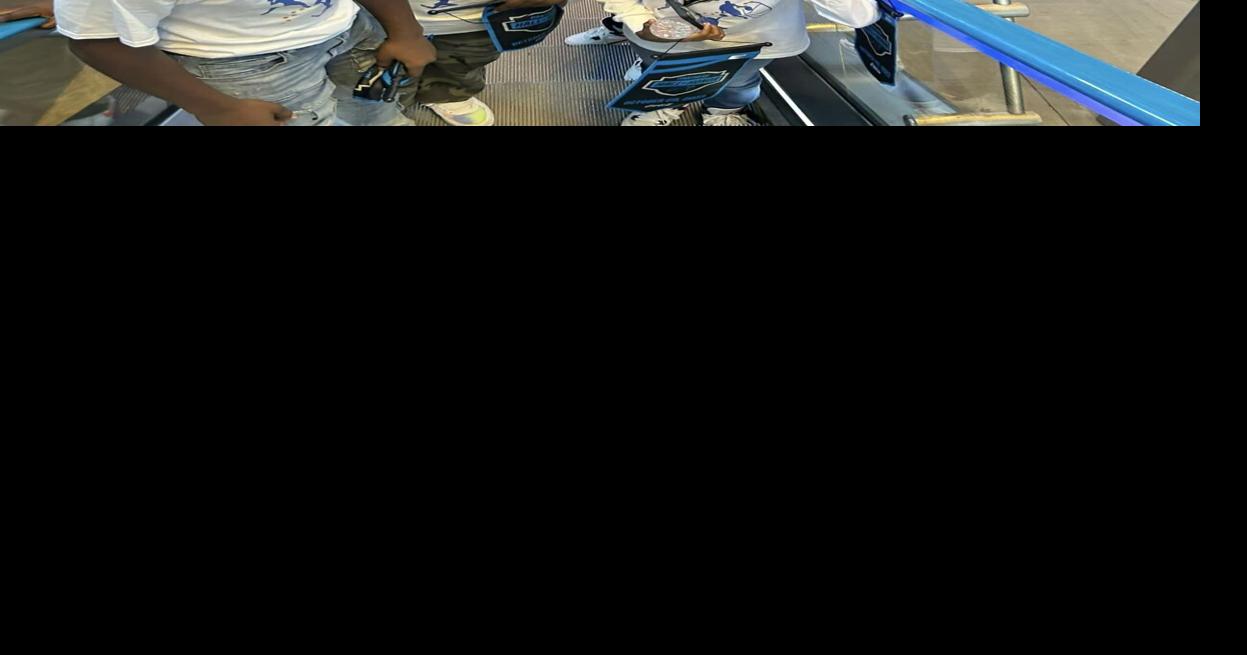 Hemingway football teams get NFL experience Community News