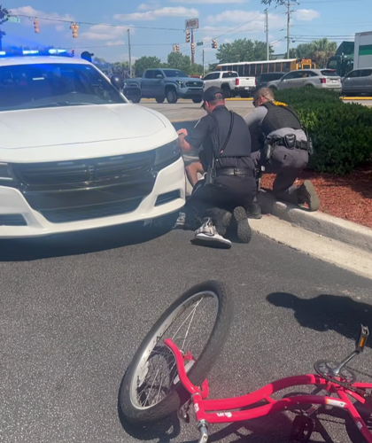 Cyclist struck in North Charleston detained by police