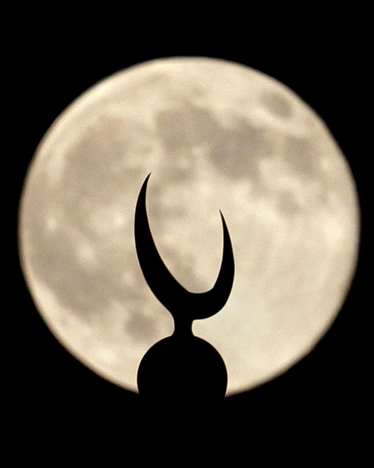 Supermoon