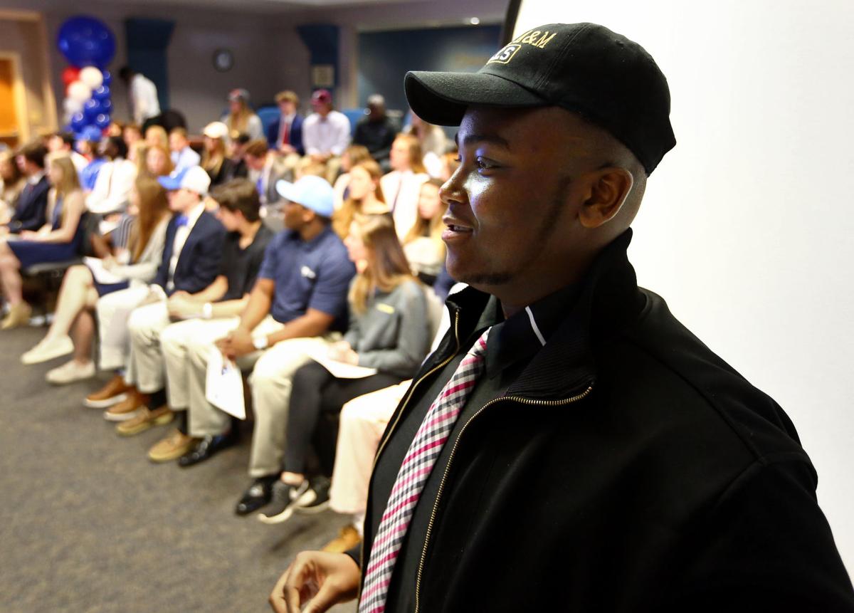 elijah wright CCSD signing day.jpg