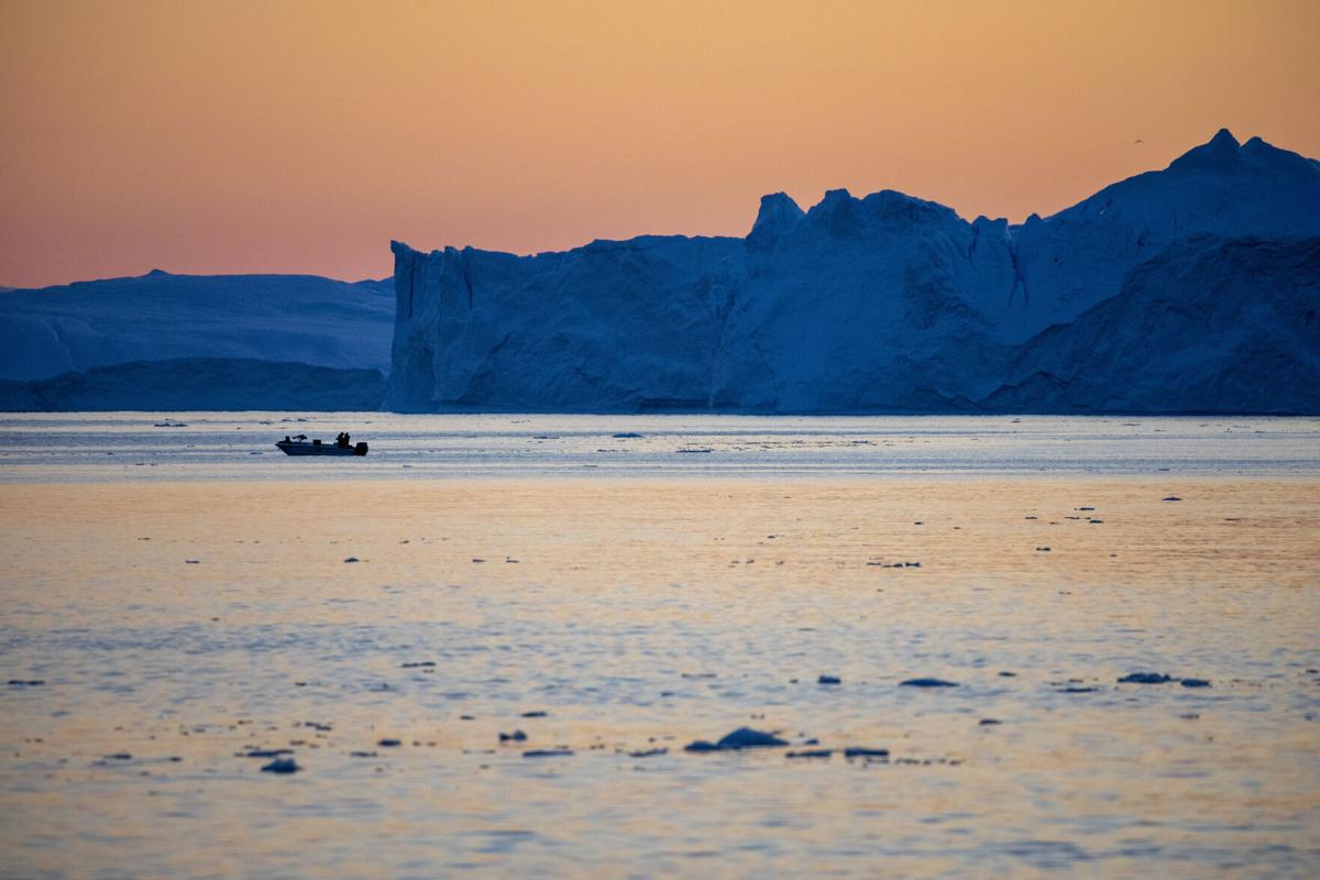 PRINT-fishing boat dusk.JPG