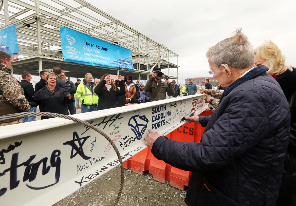 Sc S Leatherman Terminal Marks Milestone On Way To 2021 Opening Business Postandcourier Com