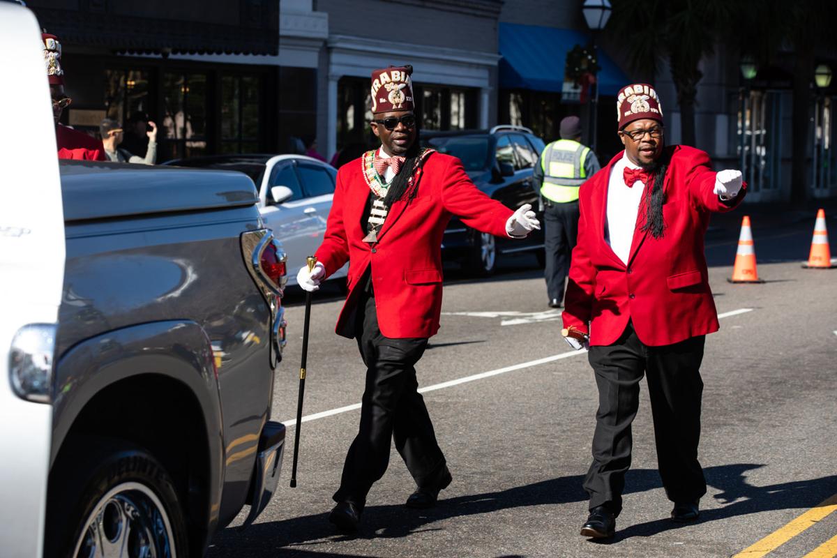 pc-010220-ne-paradescene-046.jpg
