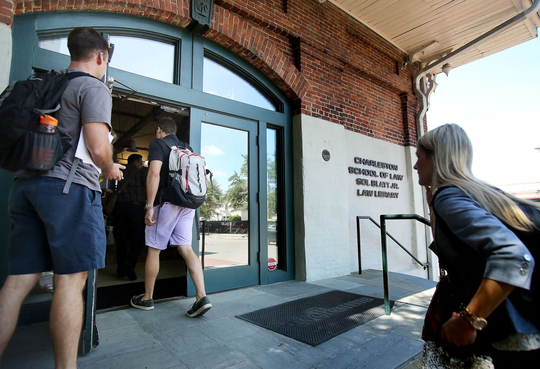 Obvious verdict: Law school is in serious trouble