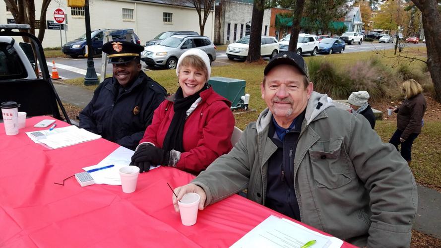 Aiken Jaycees' Christmas Parade winners receive awards News