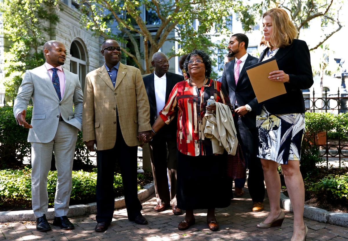 judy scott and family.jpg