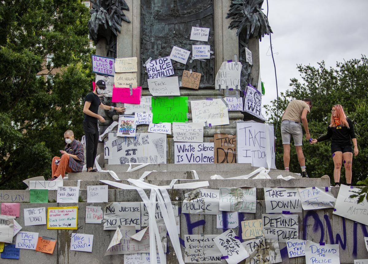 calhounstatue_8.jpg