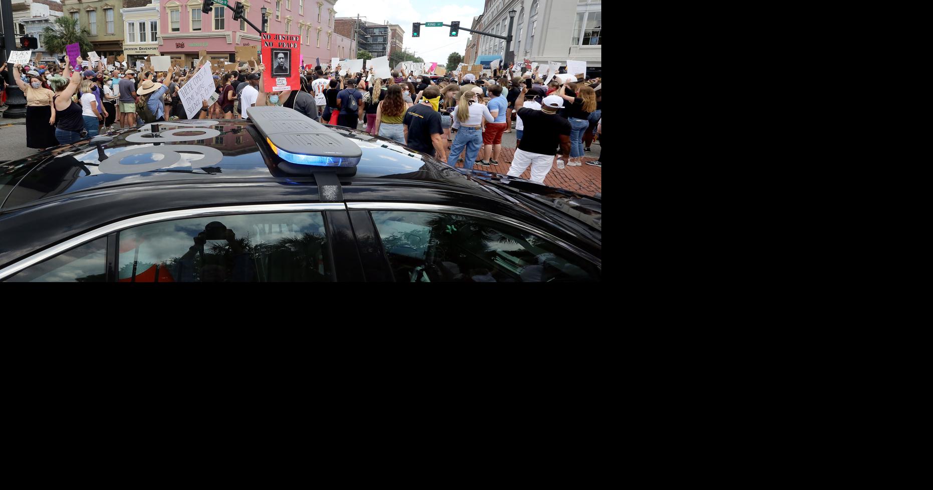 Charleston protester held on quarter-million dollars bail, accused of ...