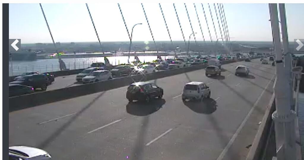Crash snarls traffic on the Arthur Ravenel Jr. Bridge into Mount Pleasant