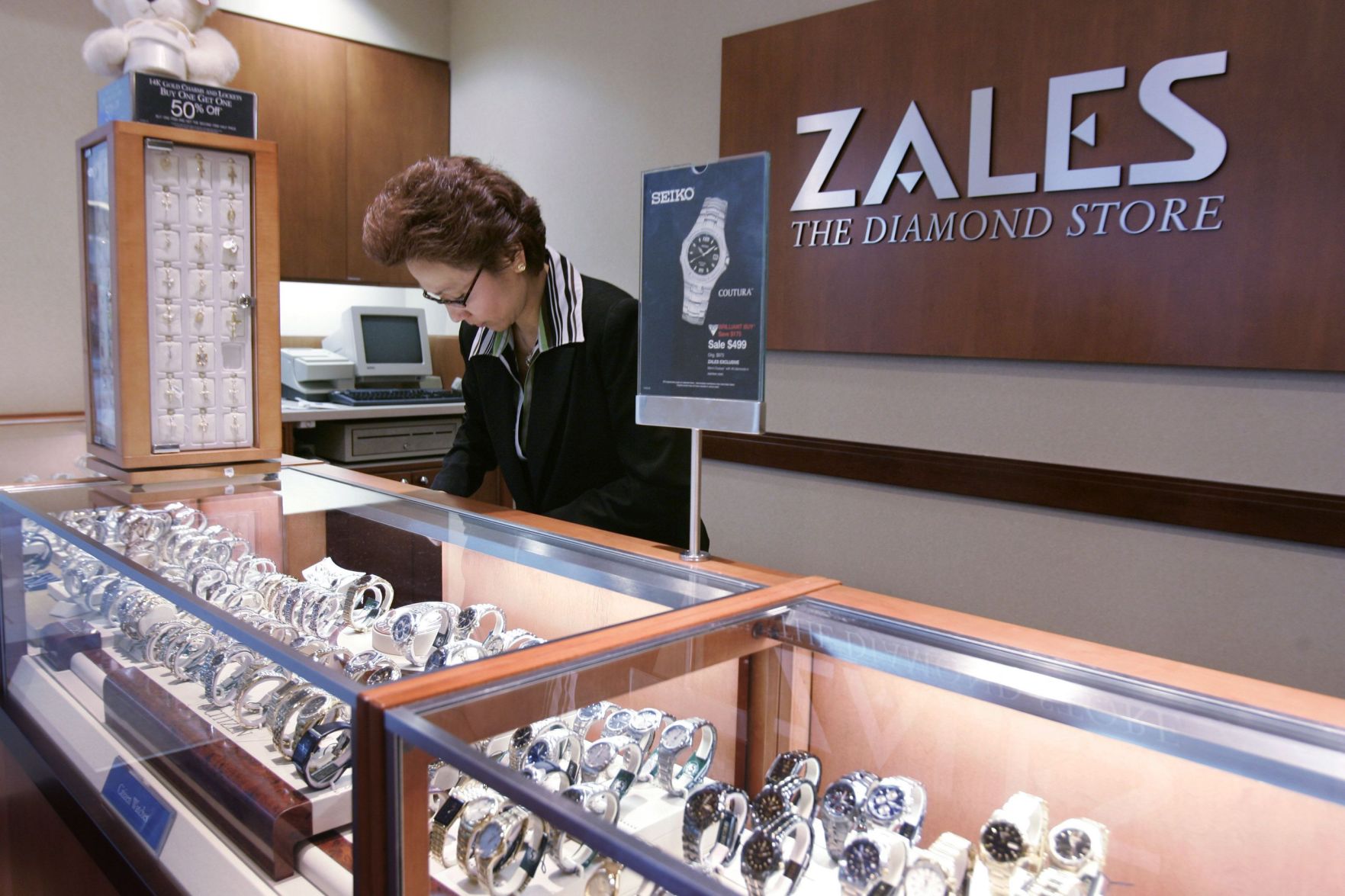 zales sister store