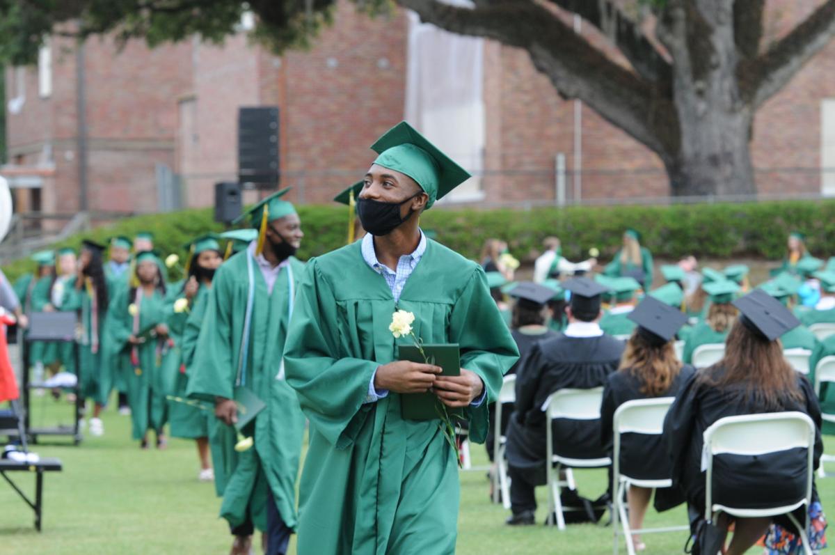 2 shsgrad (65).JPG