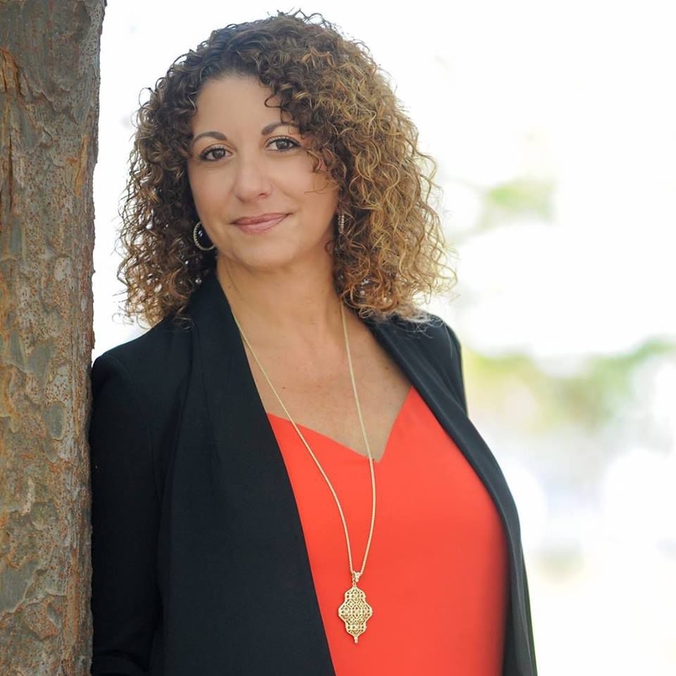 Bethune wins Myrtle Beach mayoral runoff, will be city's first female