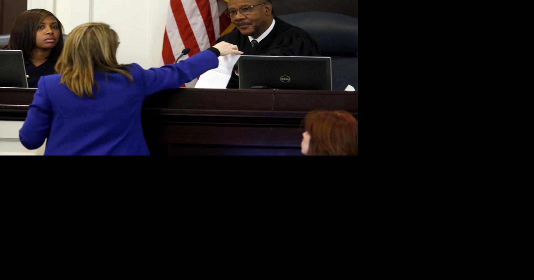 Jury breaks for weekend to resume Monday | Multimedia | postandcourier.com