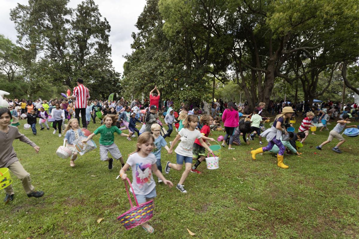 pc-042119-fe-parkegghunt-29.jpg