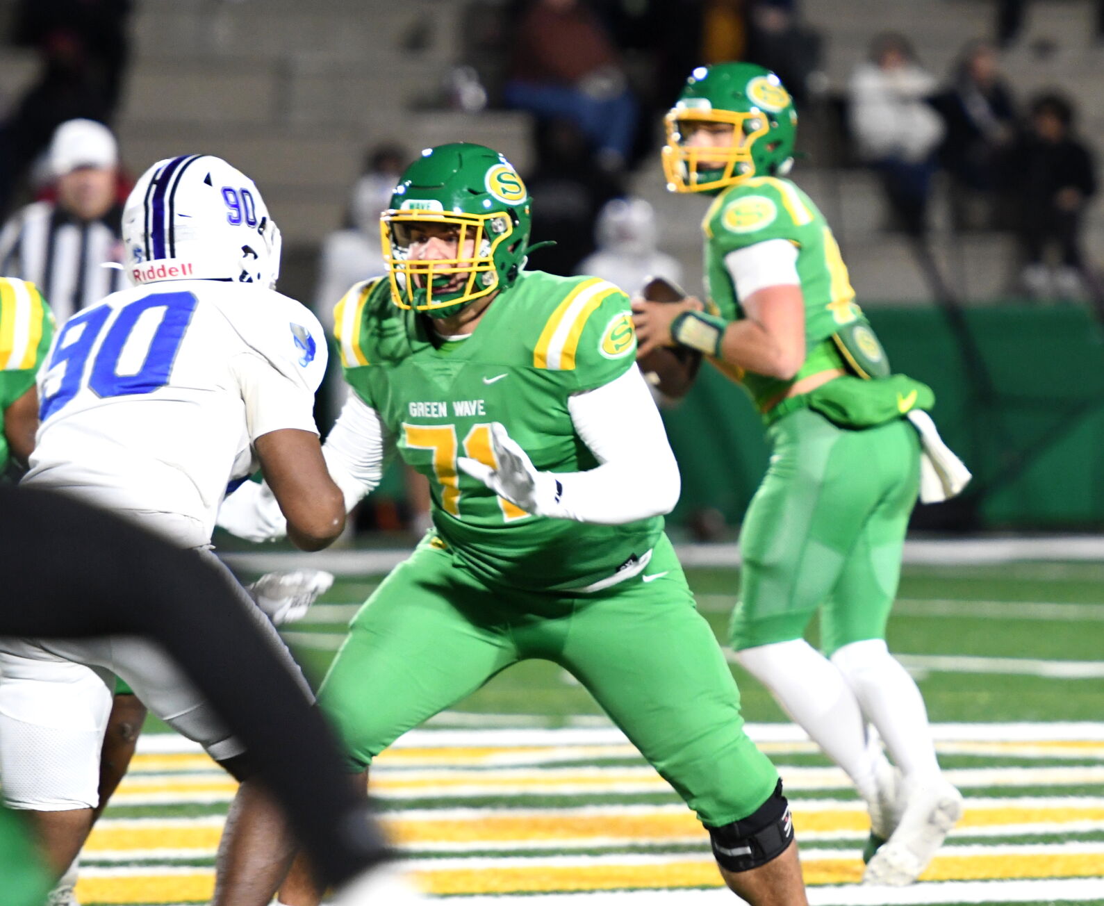 Green Wave eliminates Patriots from playoffs