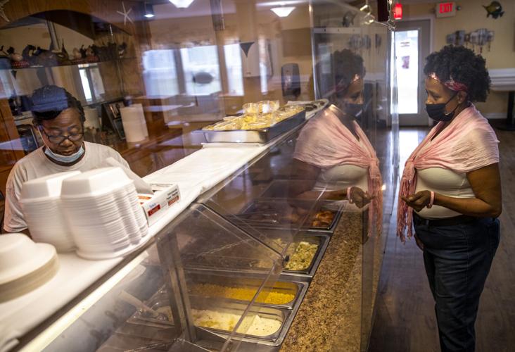 Photos McClellanville's Buckshot's Restaurant uses social media to