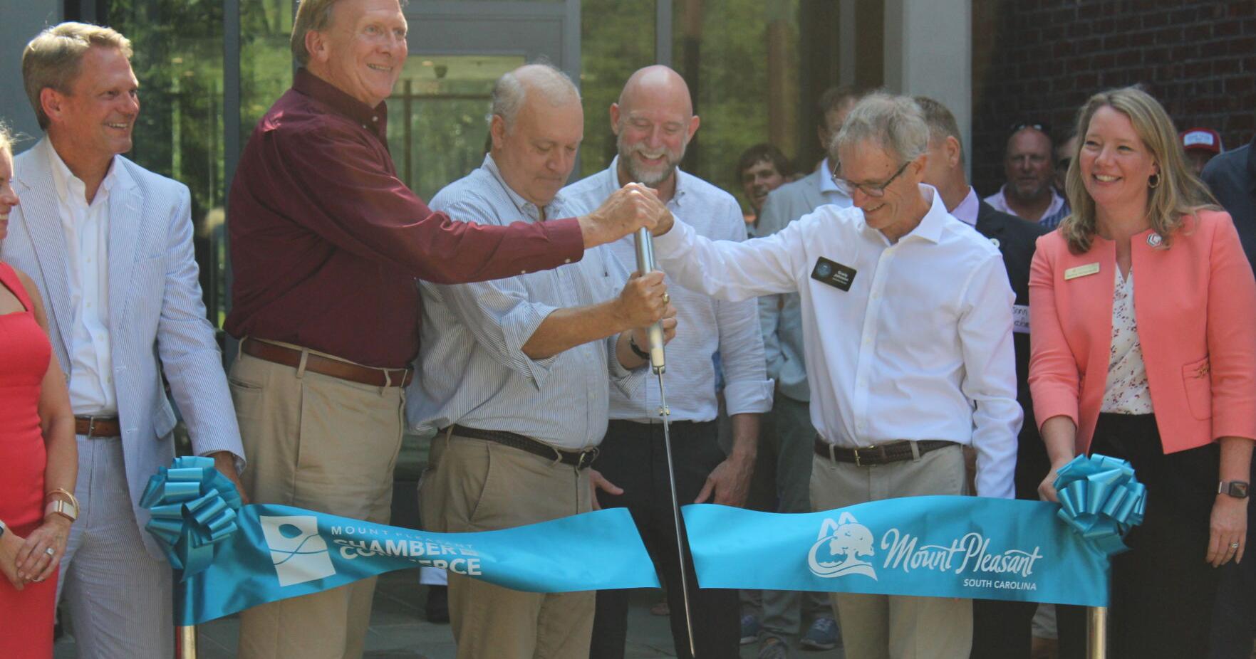 Harbor Entrepreneur Center celebrates grand opening - Vimarsana News