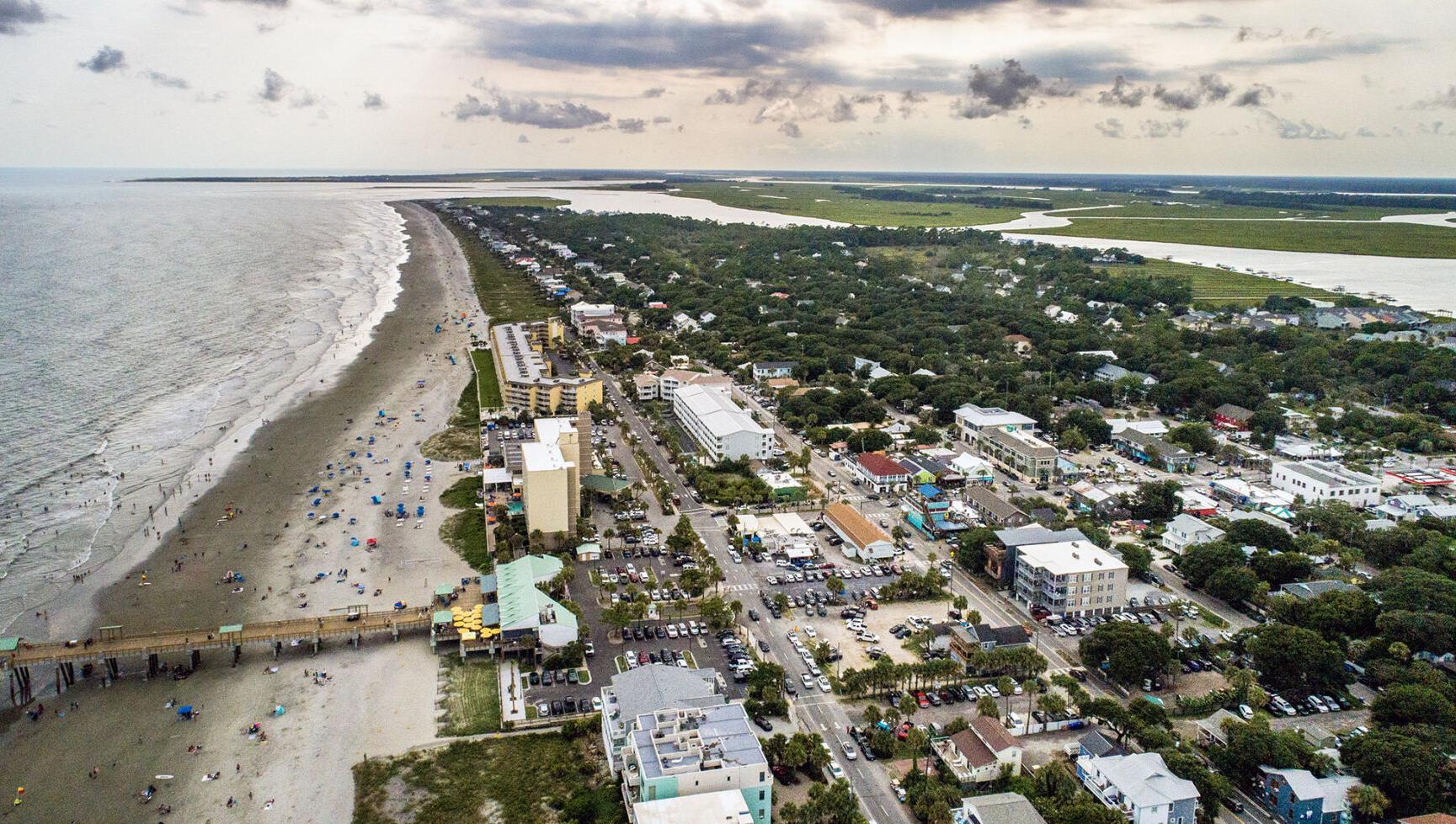 Folly rental cap, support Ukraine, U.S. military spending