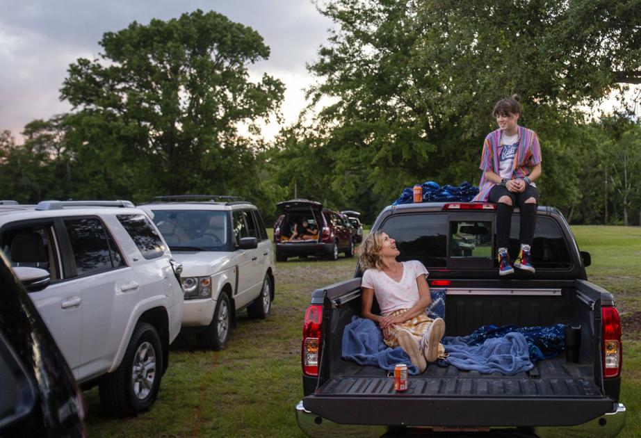 What It S Like Attending Charleston S New Drive In Movie Theaters During Coronavirus Covid 19 Postandcourier Com