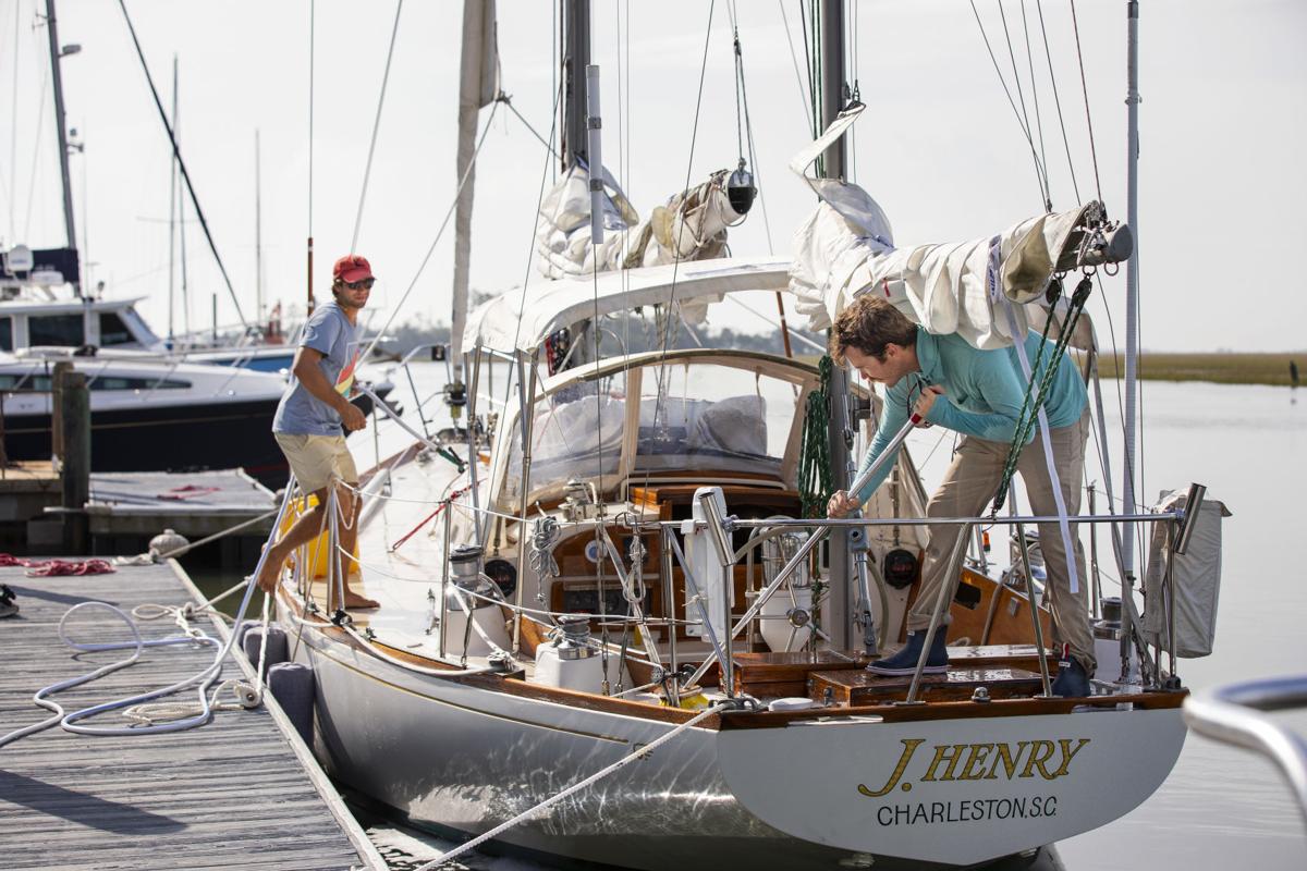 cleaning boat.jpg