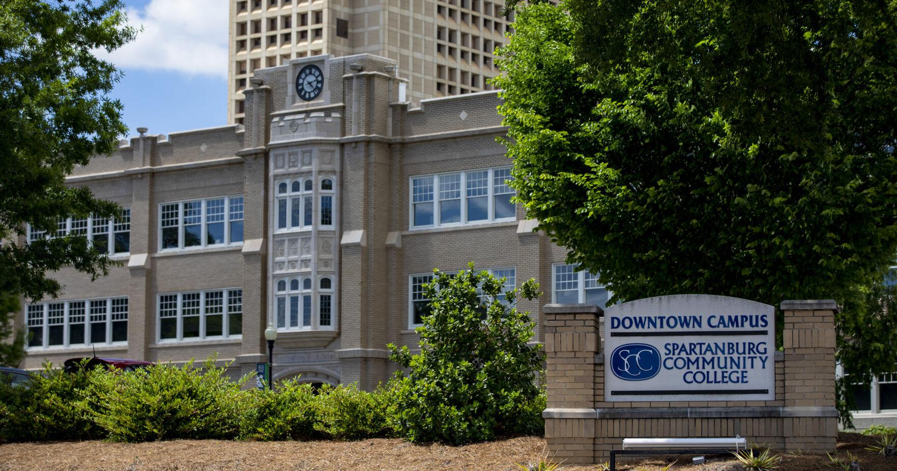 Kingsmore works for Spartanburg college, county at same time | Spartanburg News - Vimarsana News