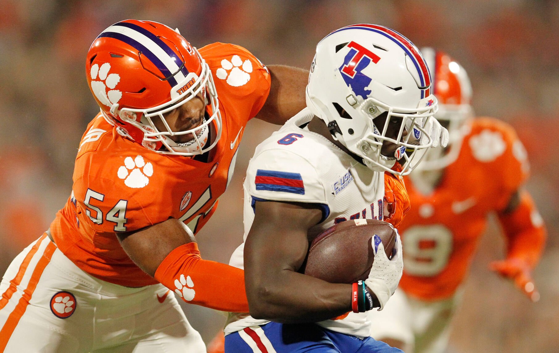 Clemson's Jeremiah Trotter Jr. A Chip Off The 'Axe Man' Block | Clemson ...