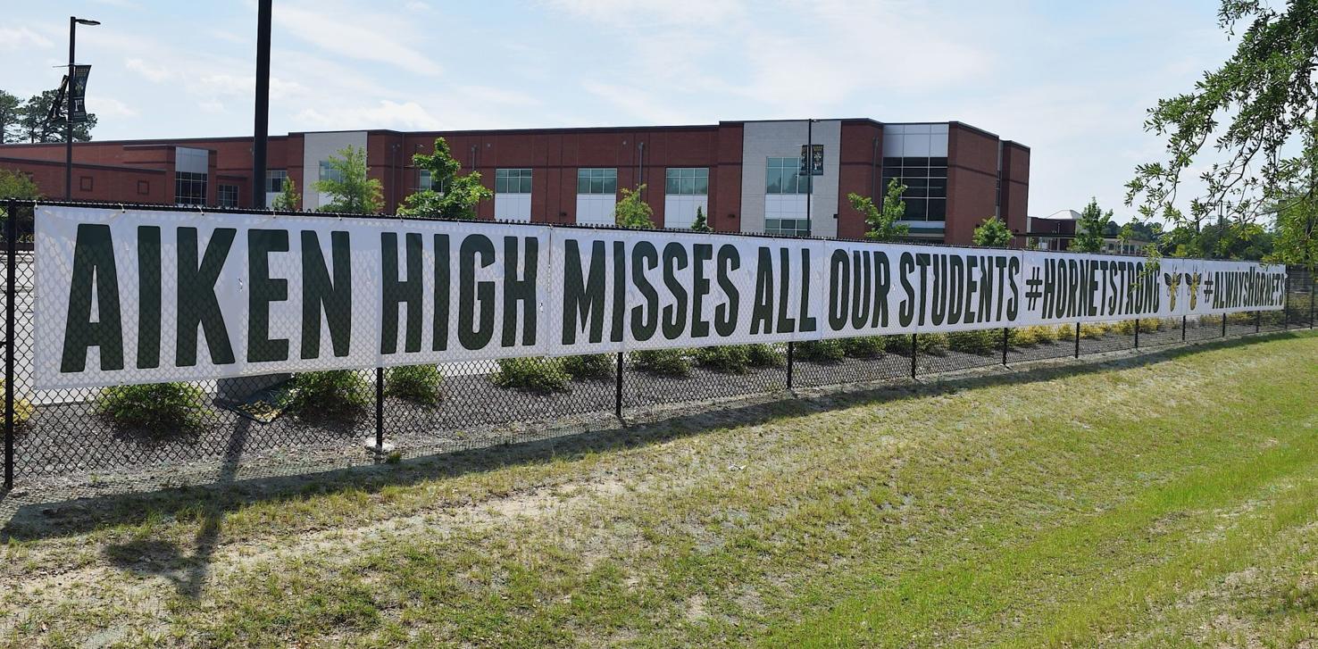 Downtown parade will honor seniors from Aiken schools on May 31 | News
