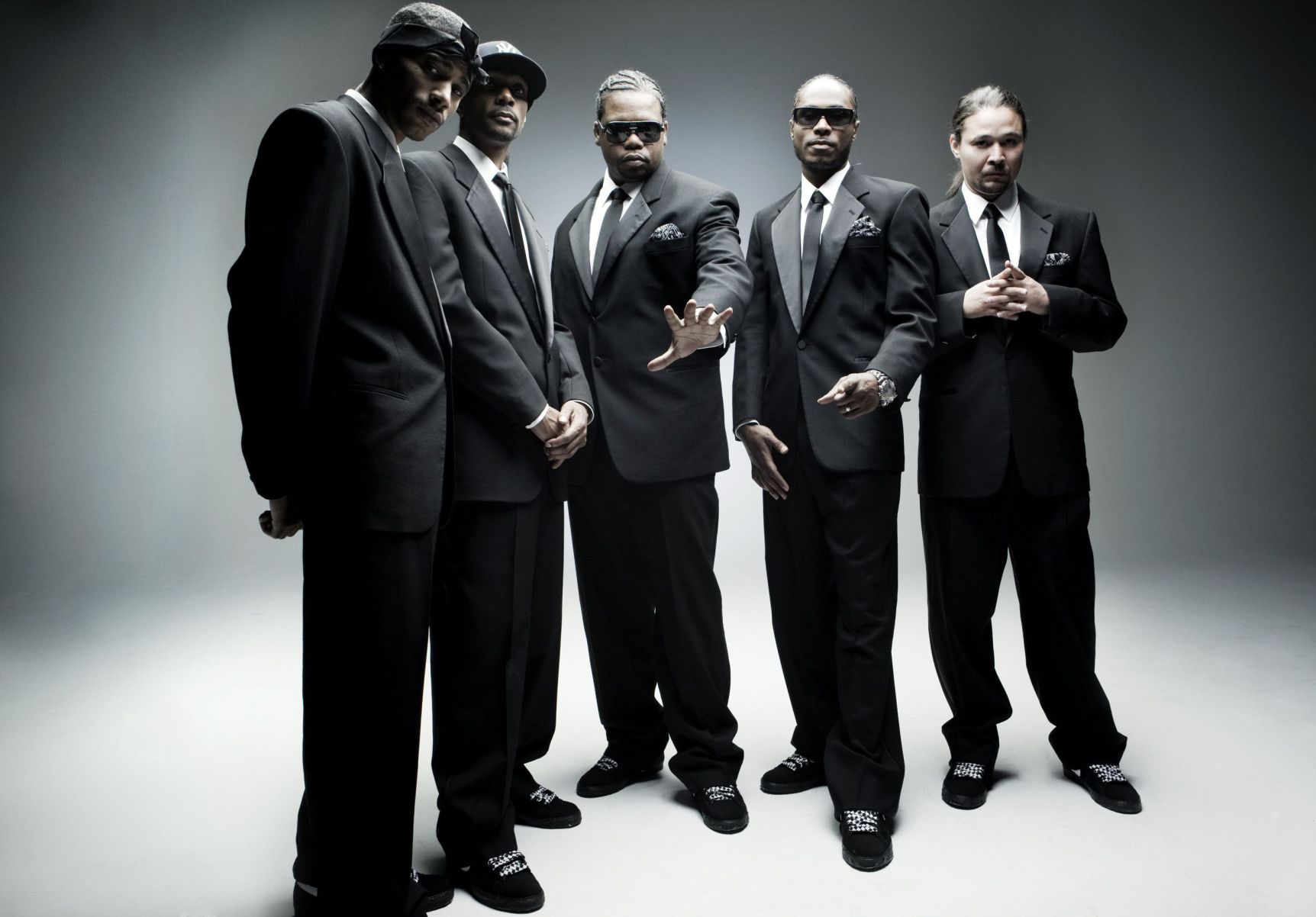 Bone Thugs N Harmony Group reunites for final album, world tour