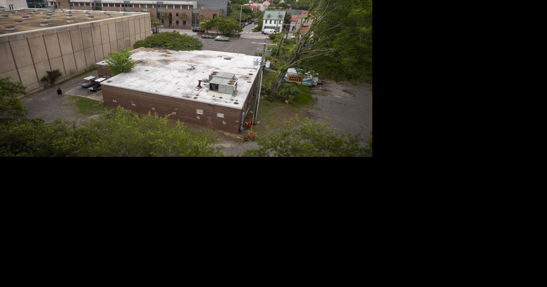 College of Charleston to demolish YWCA believed to cover 1790s grave site ...