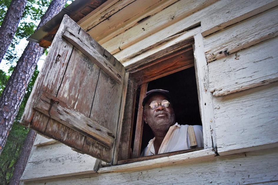 South Carolina historian wants to observe the start of slavery in