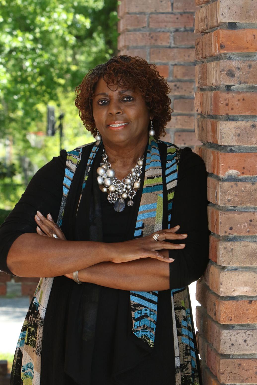 WCSD holds ceremony honoring exsuperintendent Rose Wilder after