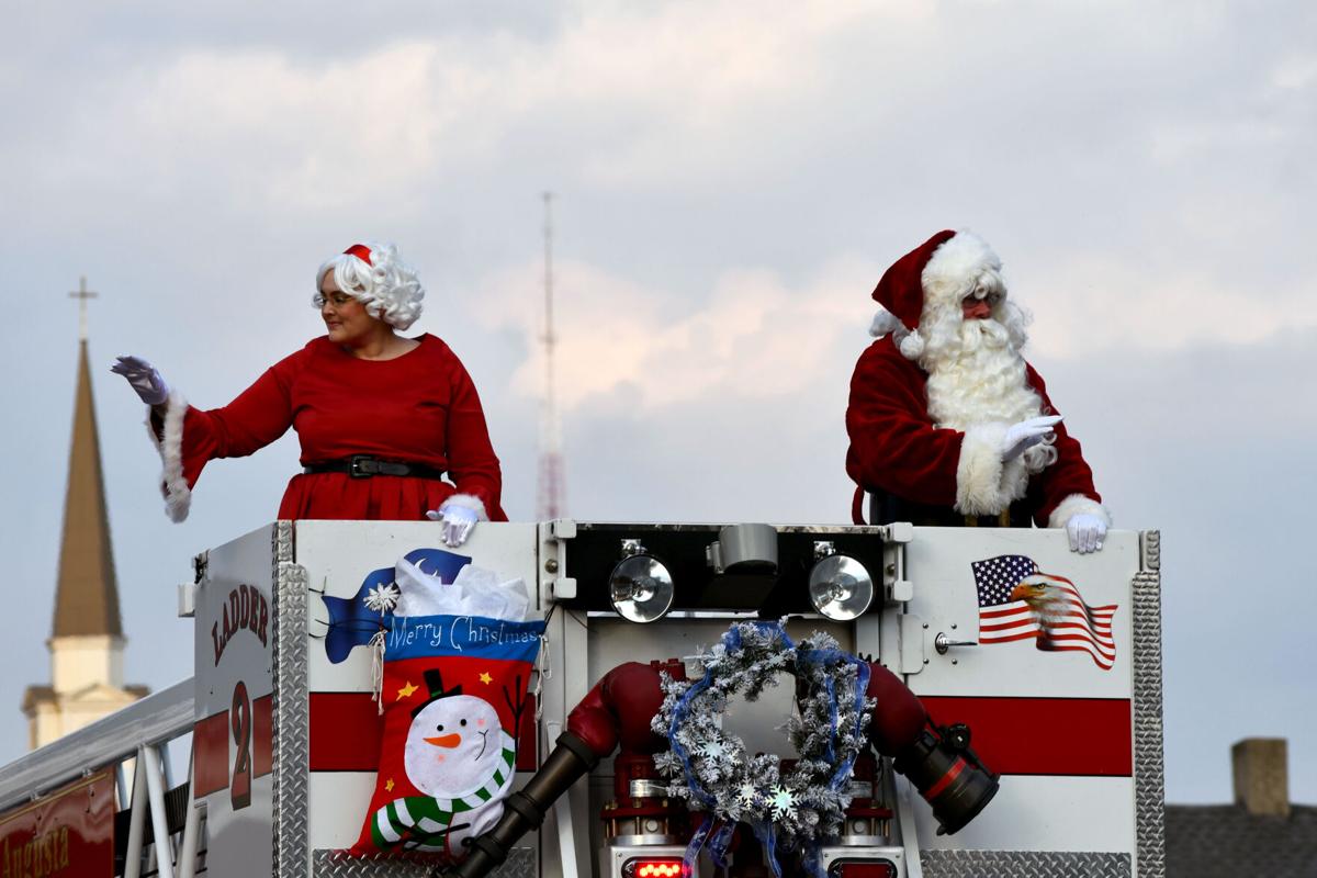 NAChristmasParade_Winn1.jpg
