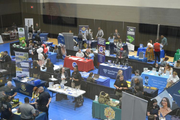 USCA students explore opportunities and campus career fair