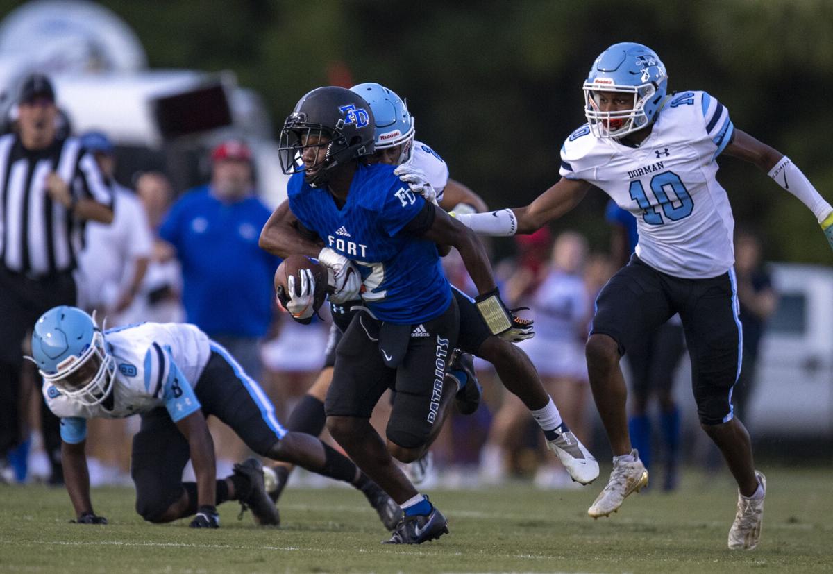 Fort Dorchester football GALLERY_9.jpg