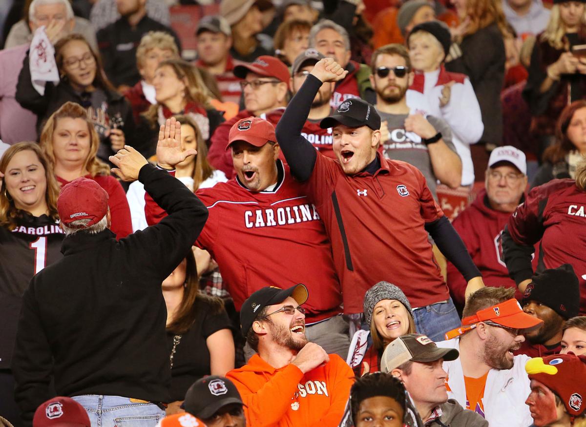 It S What Gets You To Next Year Fans At Carolina Clemson Rivalry Game Work To Get Along News Postandcourier Com