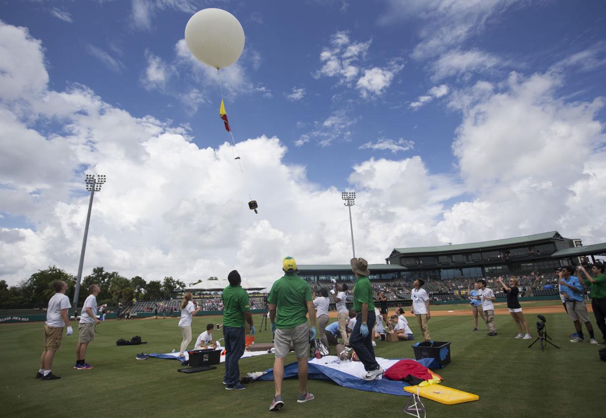 For Print weather baloon.jpg