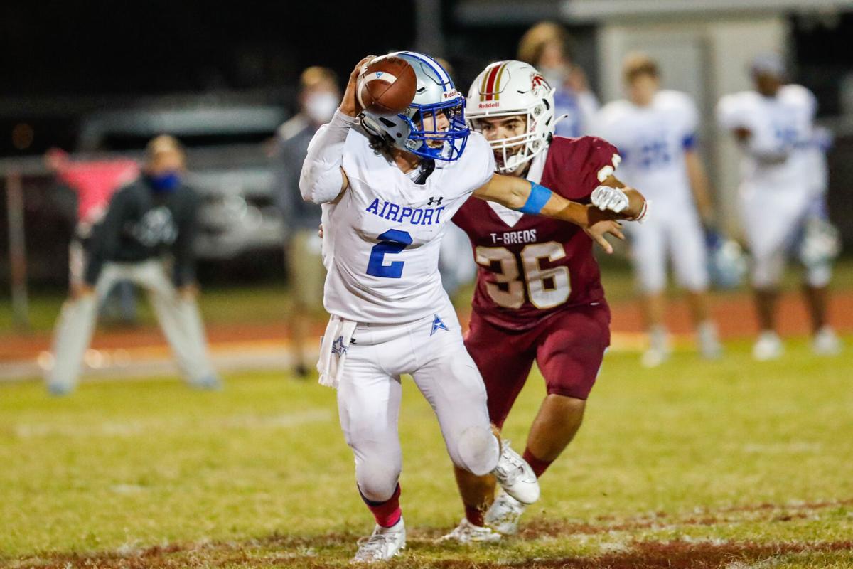 SAHSfoot_vs_AirHS_10-16-20_0107.jpg