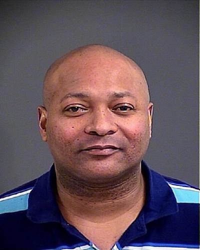 Charleston County detention officer charged with DUI, authorities say ...